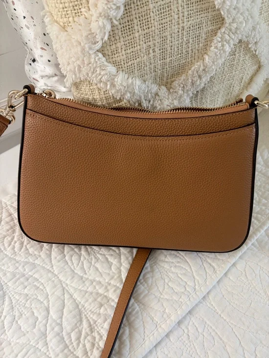 kate spade tan pebbled leather Hudson crossbody - Picture 2 of 11